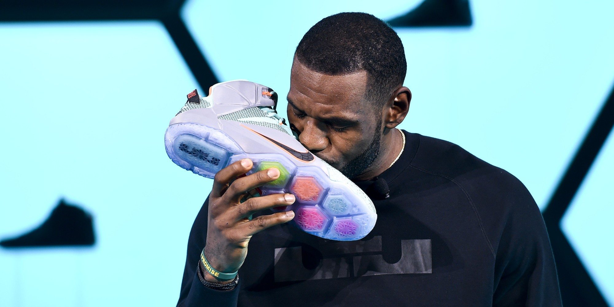 The Shoe Surgeon just gifted LeBron James $100k sneakers - ICON