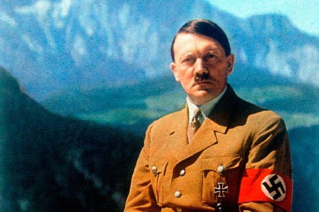 Famous dictators : Adolf Hitler