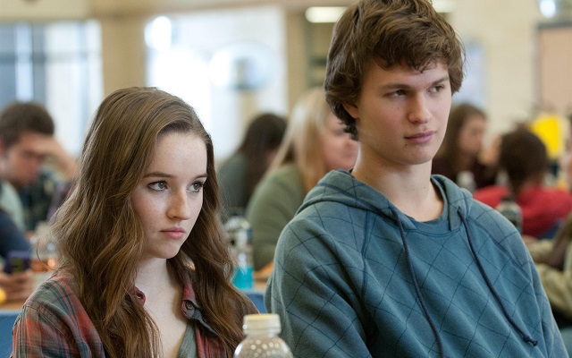 Ansel Elgort and Kaitlyn Dever in 'Men, Women & Children'
