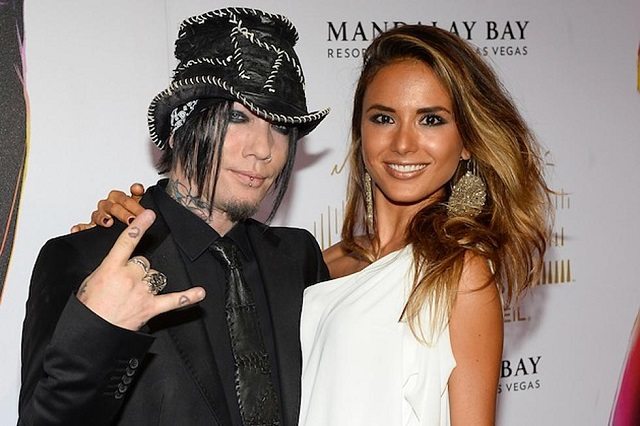 DJ Ashba