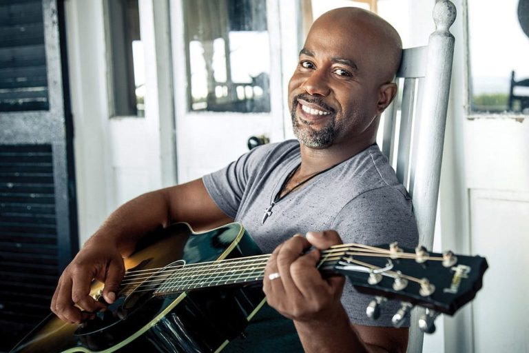 Er 58-år gammel 178 cm høj Darius Rucker i 2024