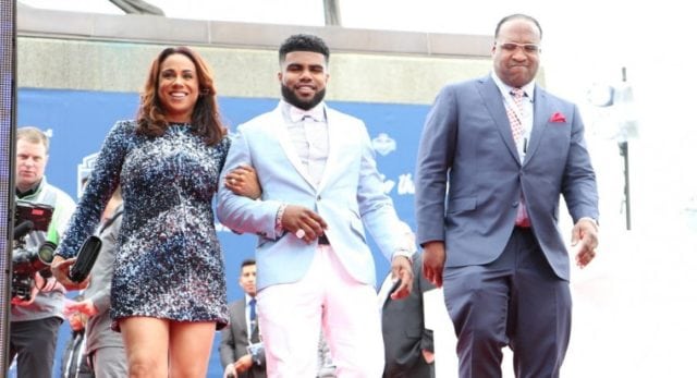 Ezekiel Elliott and parents