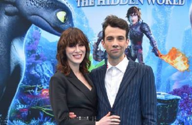 Jay Baruchel and Rebecca Jo