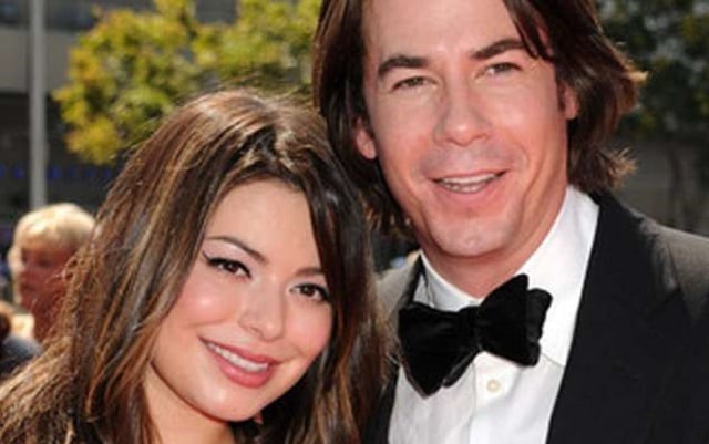 Jerry Trainor with endearing, Girlfriend ‎Jessica Makinson 