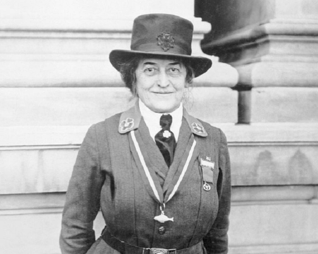 Juliette Gordon Low, 10 Famous Deaf People That Saved The World