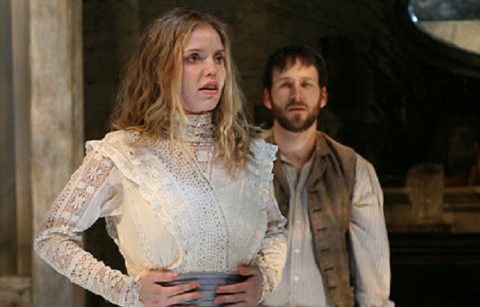 Kelli Garner and Ryan O'Nan in The Seagull