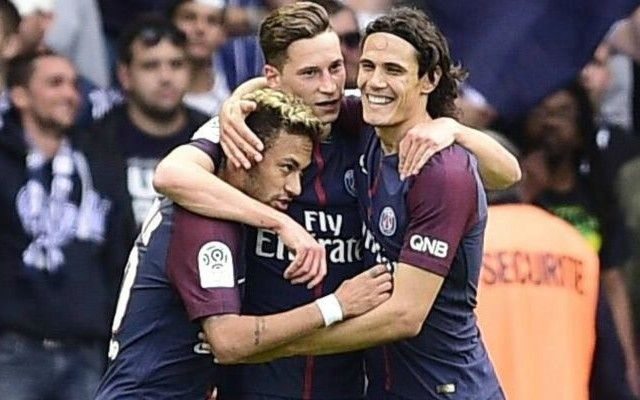 (L-R) Neymar, Julian Draxler, and Edinson Cavani