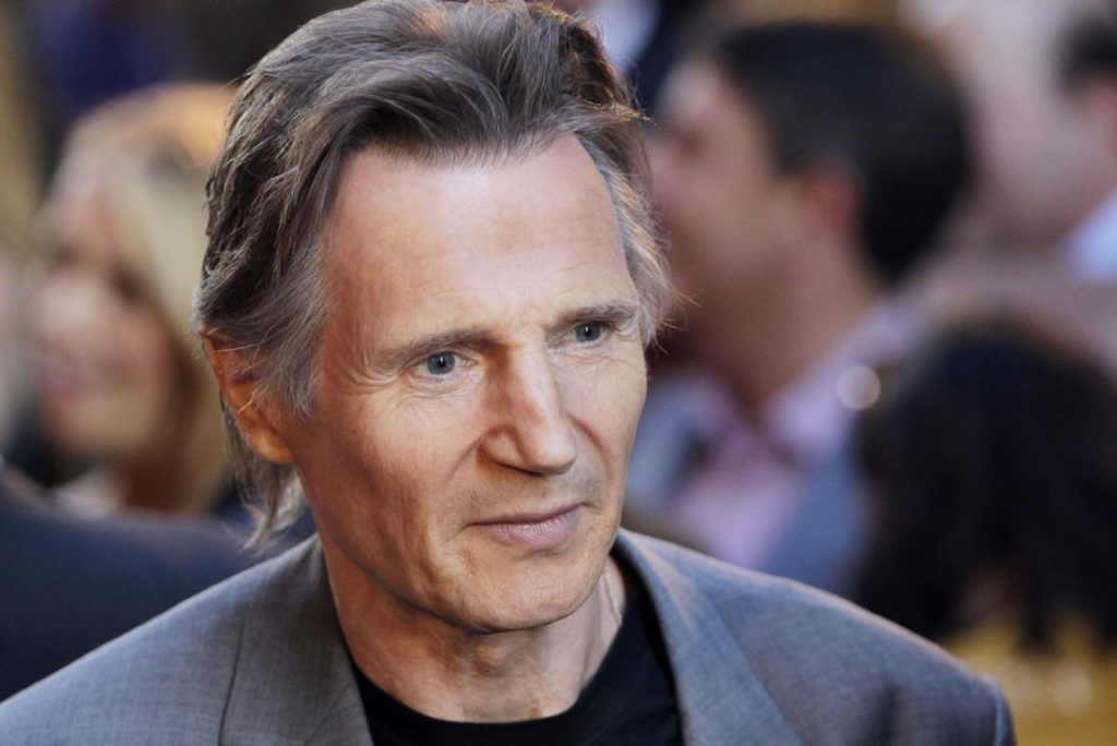 Liam Neeson's height 6