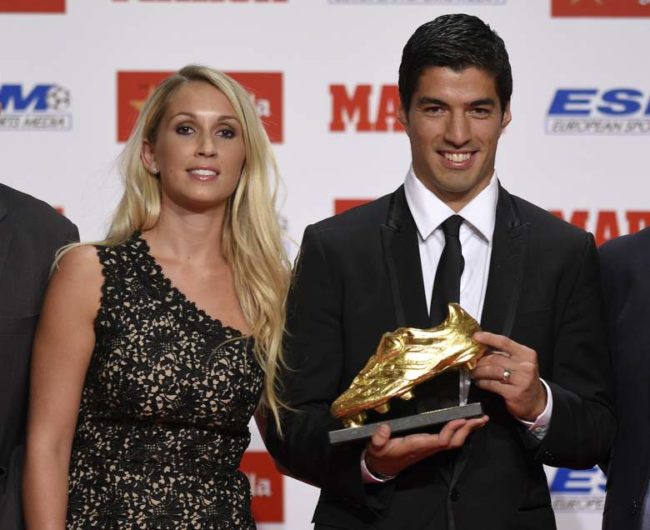 Luiz Suarez wife