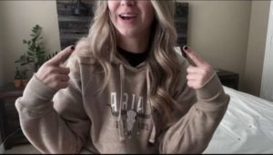 Who is Midwestemma? All About The Emma Claire The TikTok Star