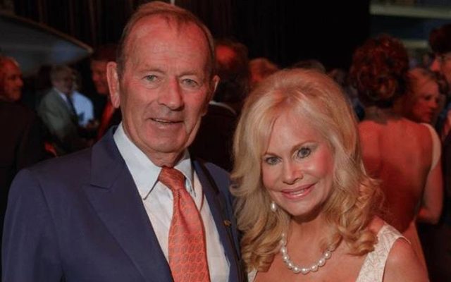 pat bowlen wife, daughters and sons, family, biography, is he dead?(