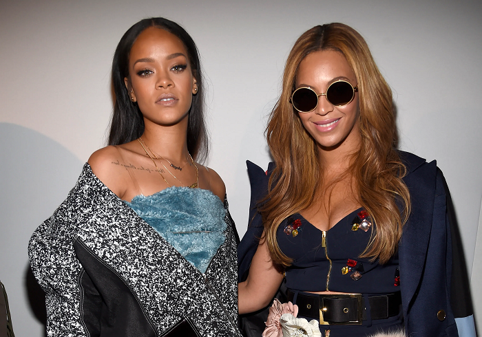 Rihanna’s Height Revealed: Exactly How Tall is She and How Much Does ...