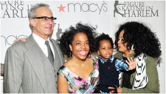 Robert Ellis Silberstein with ex-wife Diana Ross, Daughter - Chudney and grandchild