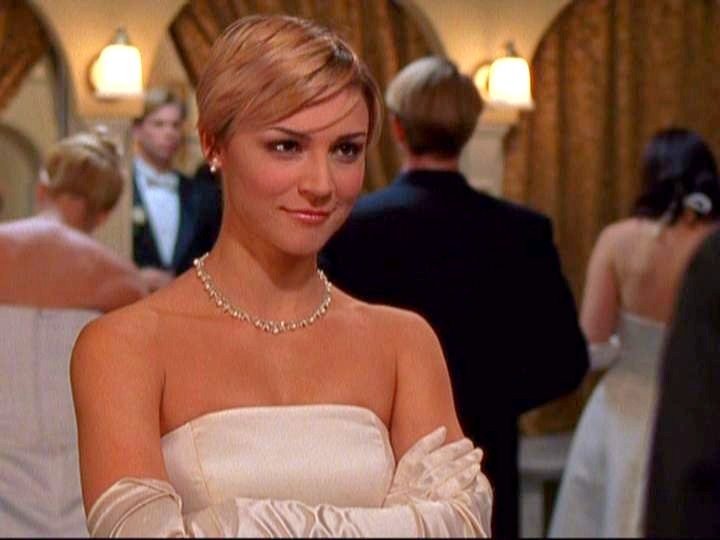 Samaire Armstrong