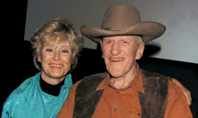 Meet Janet Surtees Who Was James Arness' Wife Before His Death