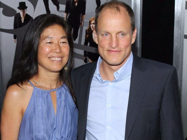 Woody Harrelson Bio, Net Worth, Father, Wife, Daughters, Dead or Alive