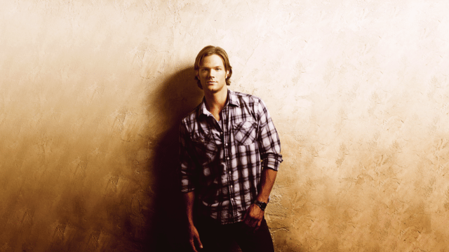 jared_padalecki_wallpaper_by_wearthesun-dajh7xq Jared Padalecki's height dp
